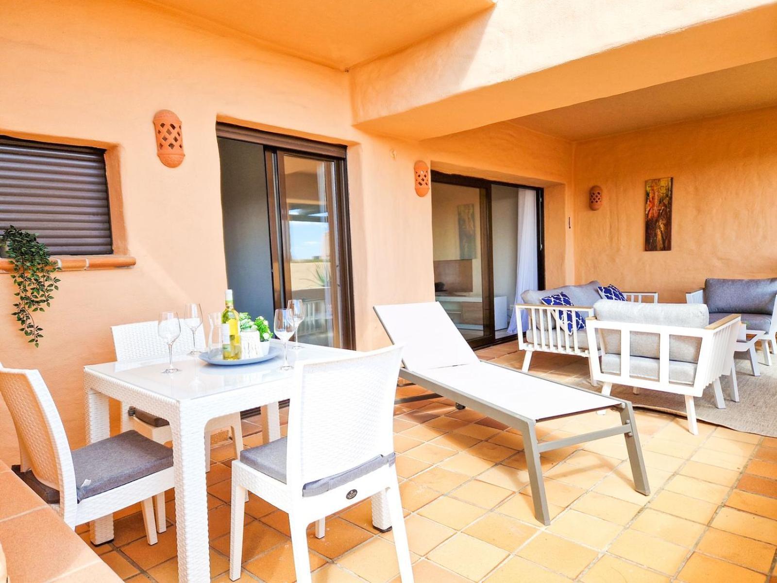 In Coto Real Duquesa - Sea View & Pools *