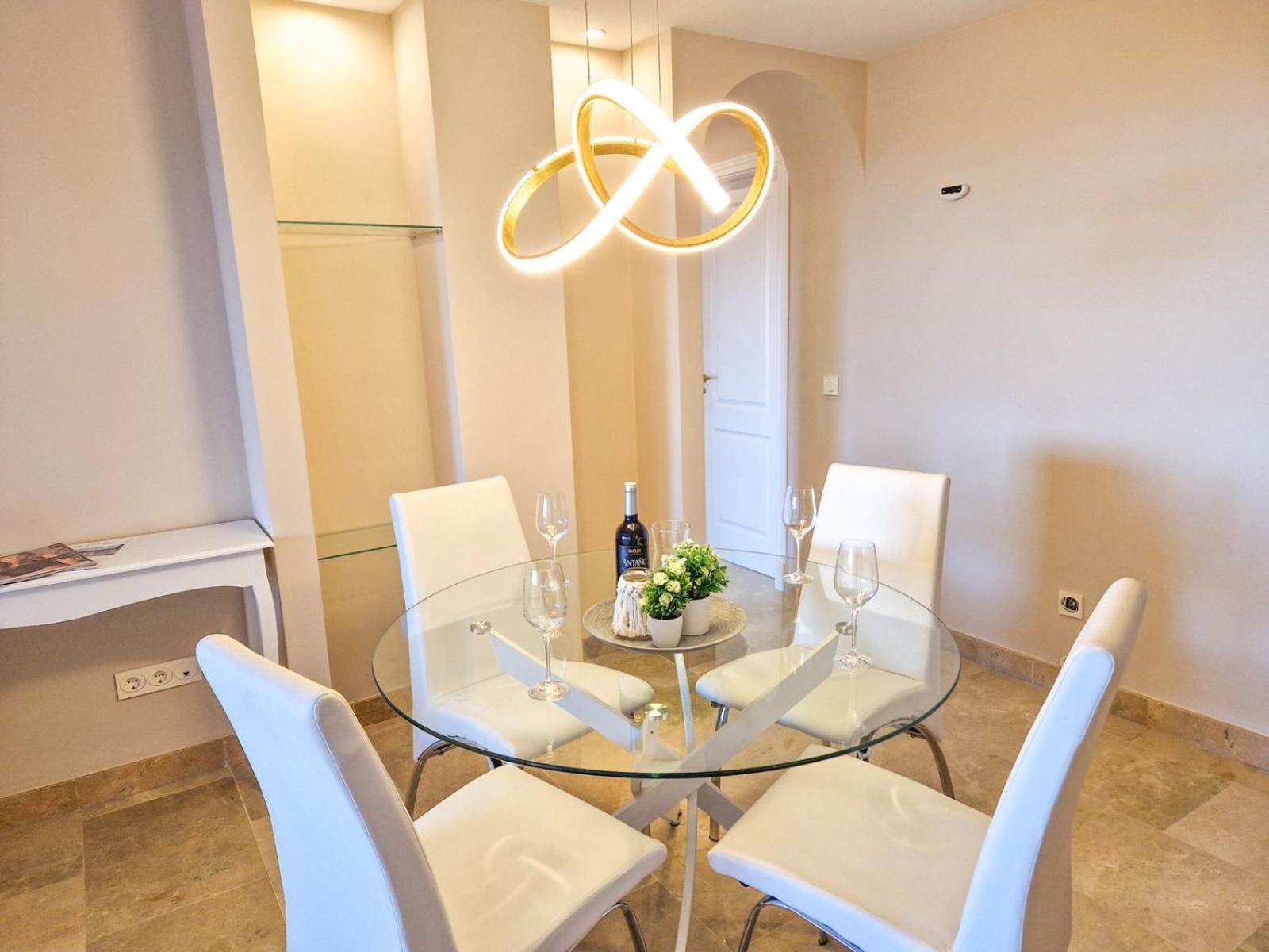 In Coto Real Duquesa - Sea View & Pools Manilva